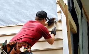 Best Siding Removal and Disposal  in Warren Af, WY